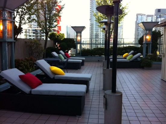 Фото The Parker Hotel & Rooftop