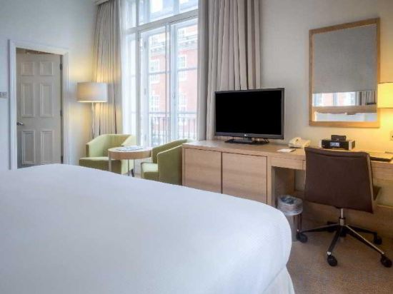 Фото Hilton London Euston