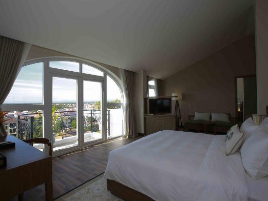 Фото Lasenta Boutique Hotel Hoian