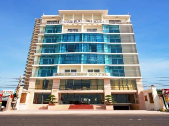 Фото Romeliess Hotel