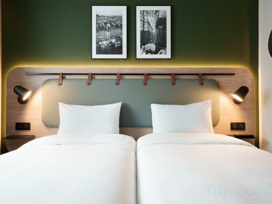 Фото Campanile Paris Est - Pantin