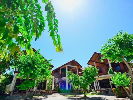 Фото Avila Resort Pattaya