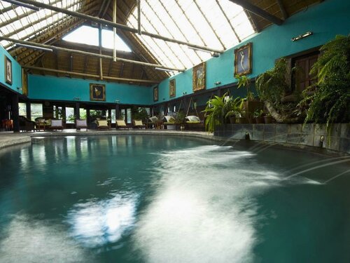 Гостиница Misty Hills Country Hotel