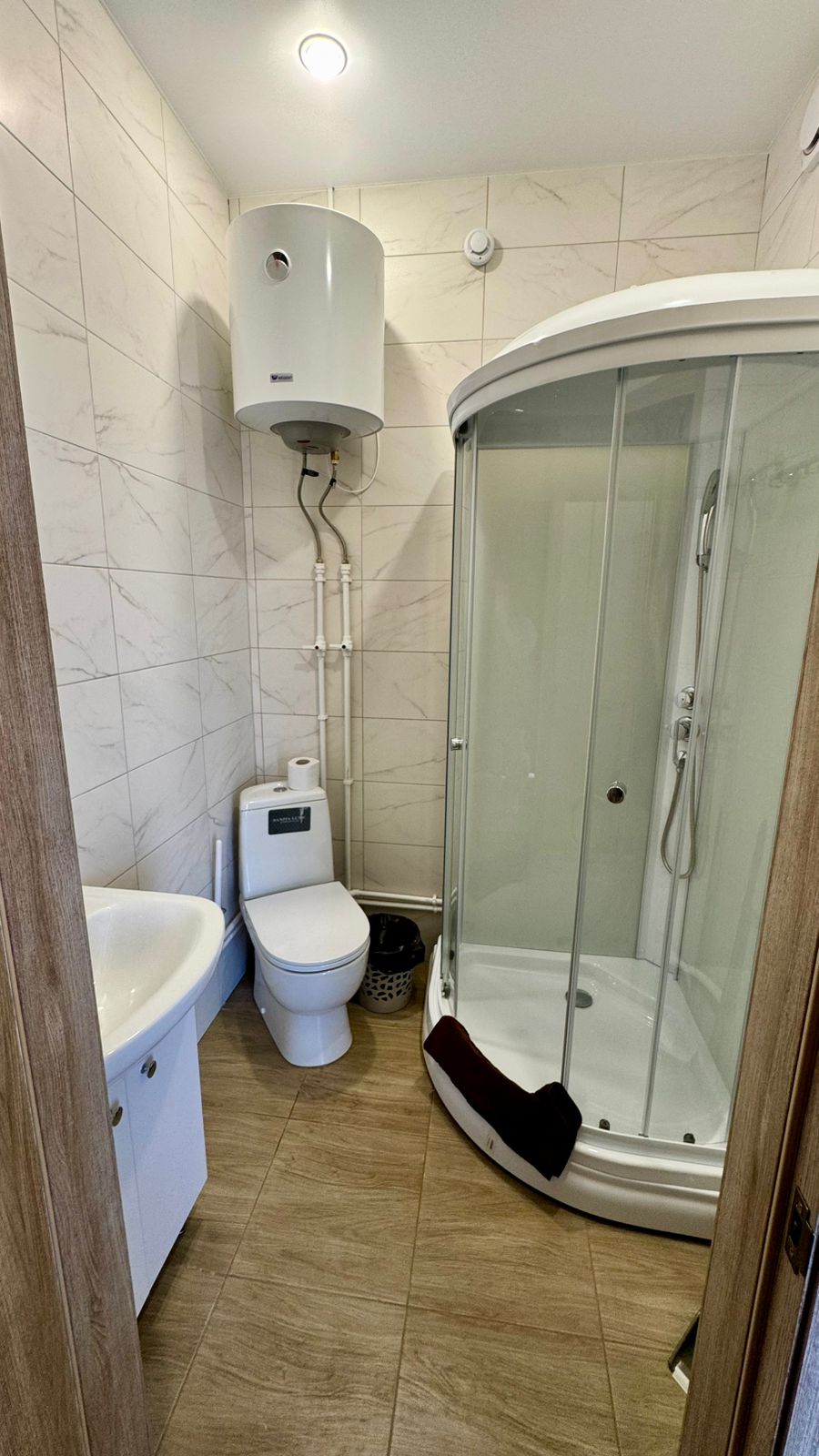 Фото До'Моря рядом