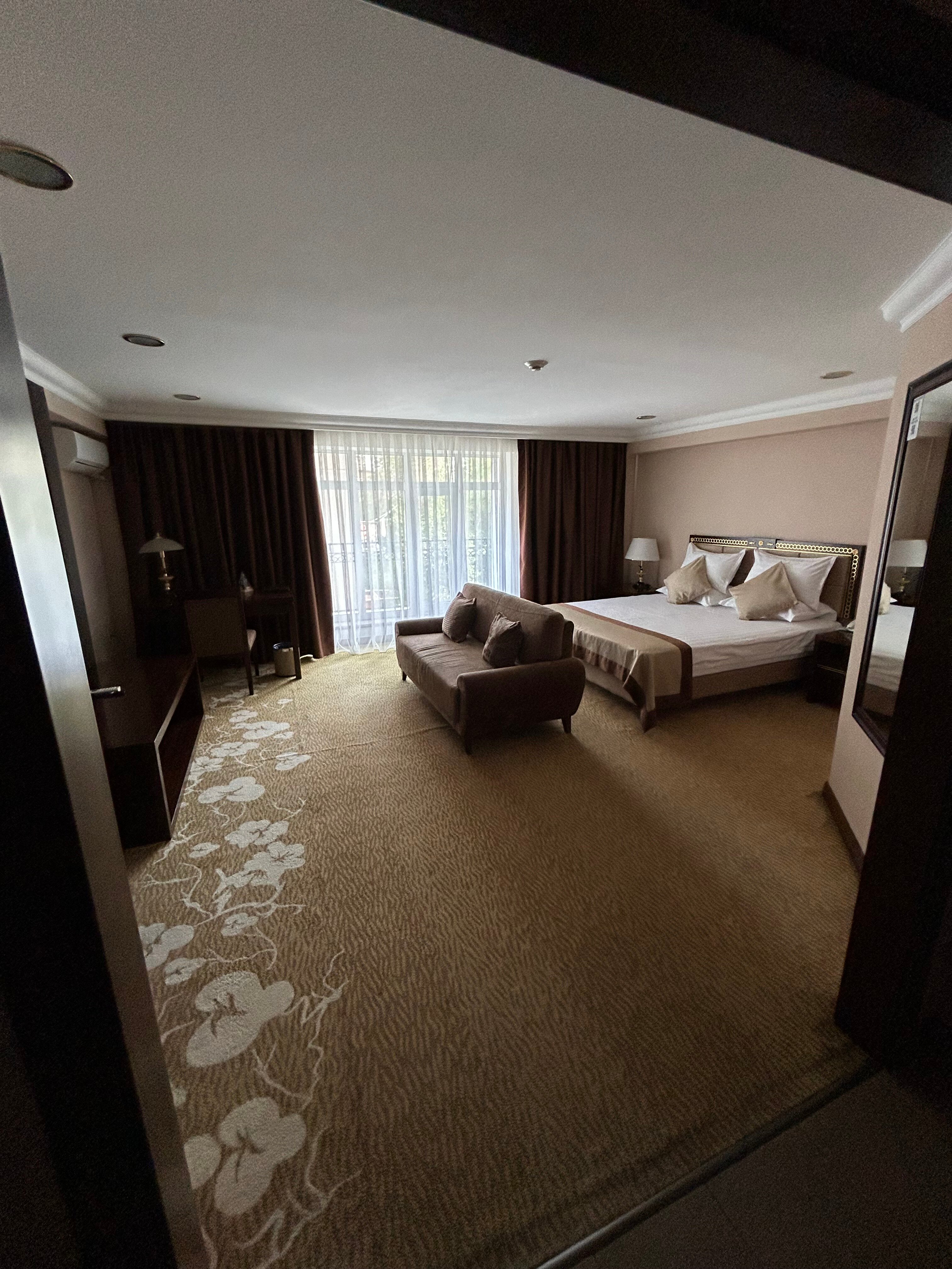 Фото Shiny River