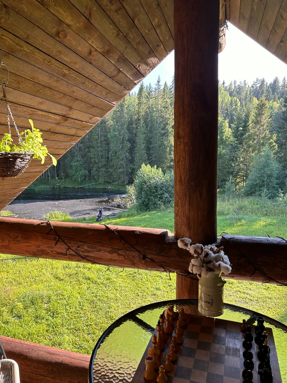 Фото Дом и река