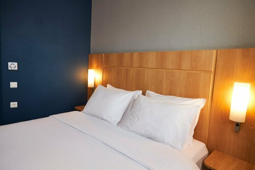 Внешний вид отеля Ibis Сибирь Омск в Омске, фото 3