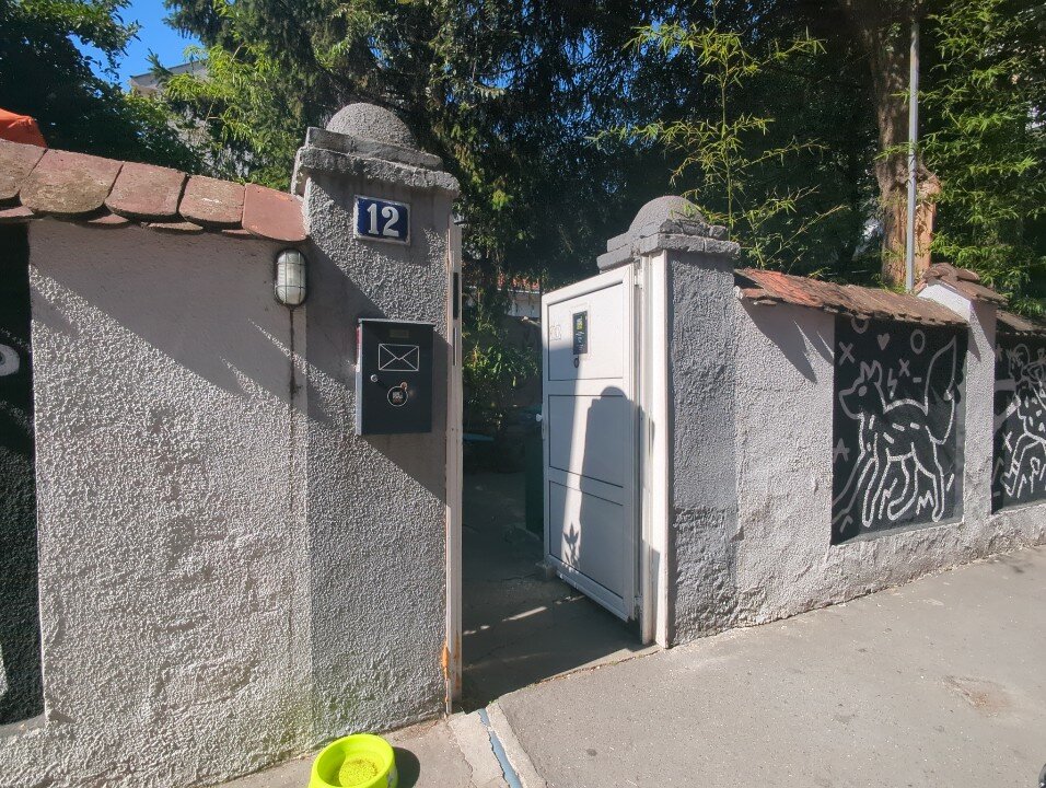 Фото Good People Hostel