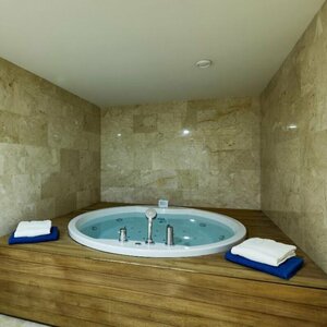 Гостиница Gallery Palace