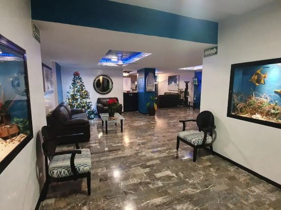 Фото Paradise Beachfront & Nightlife Heart