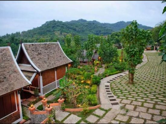 Фото Namkhan View Luangprabang Resort