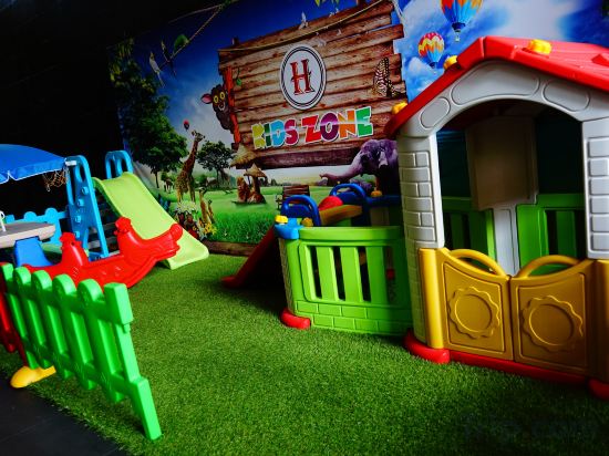 Фото Grand Hatika Hotel