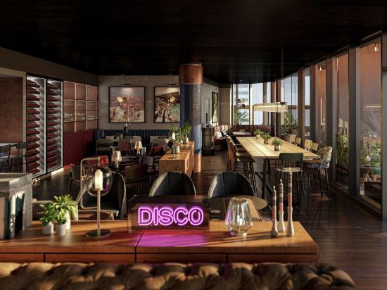 Фото The Gantry London, Curio Collection by Hilton