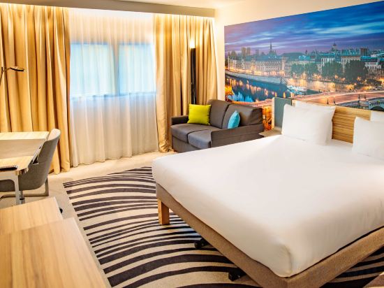 Фото Novotel Paris 14 Porte d'Orléans