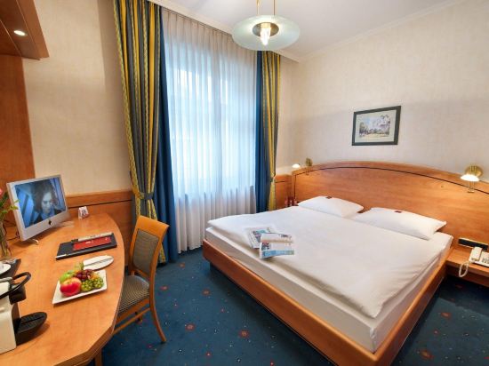 Фото Hotel Torbrau