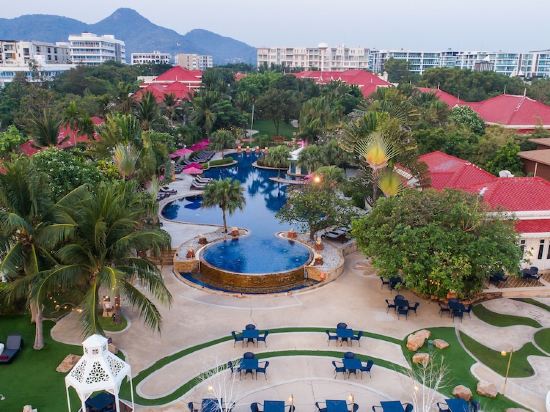 Фото Wora Bura Hua Hin Resort & Spa