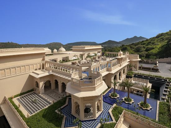 Фото Aurika, Udaipur - Luxury by Lemon Tree Hotels