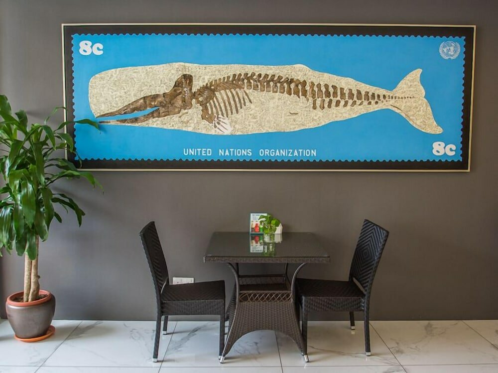 Фото B Street Hotel