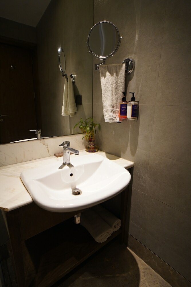 Фото The Corus Hotel