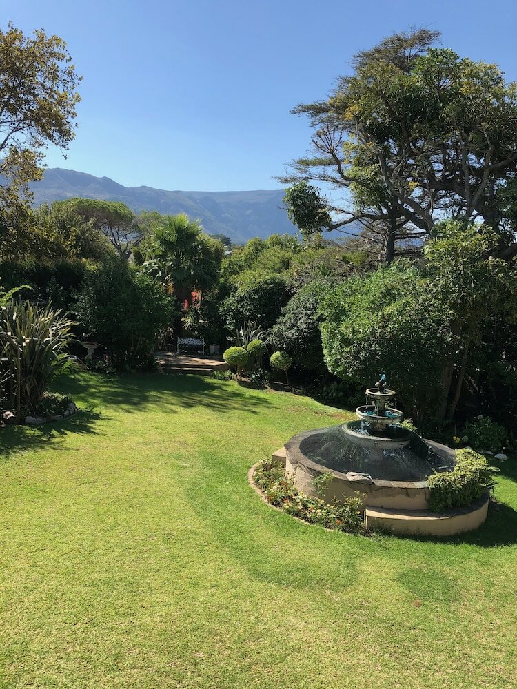 Фото Summit Place Guest House