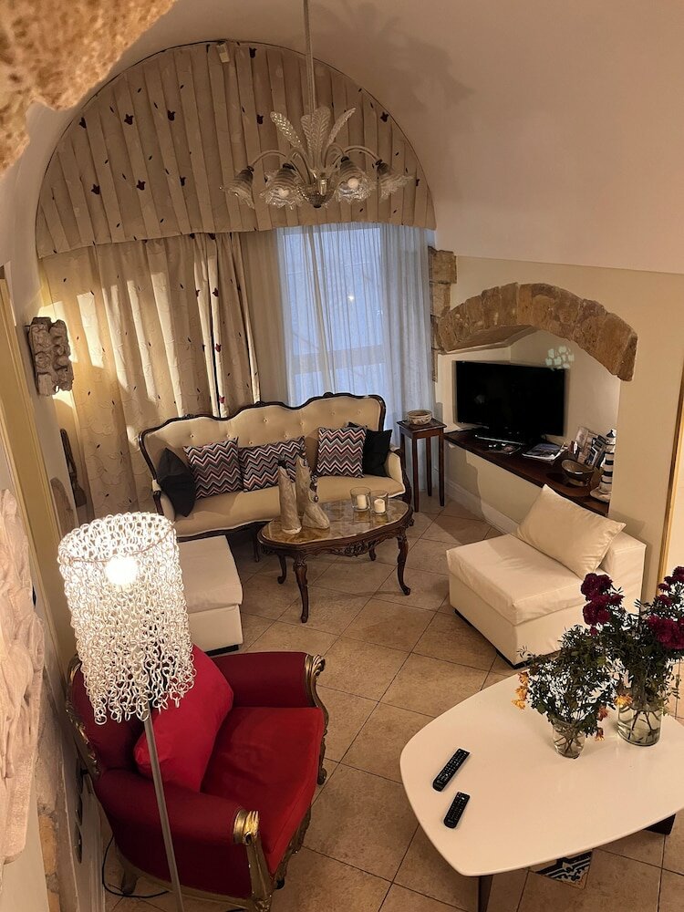 Фото Akropolis Hotel