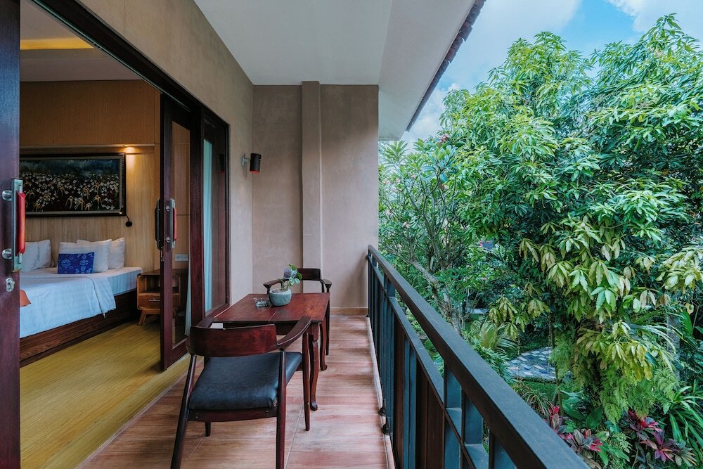 Фото Dewangga Bungalow