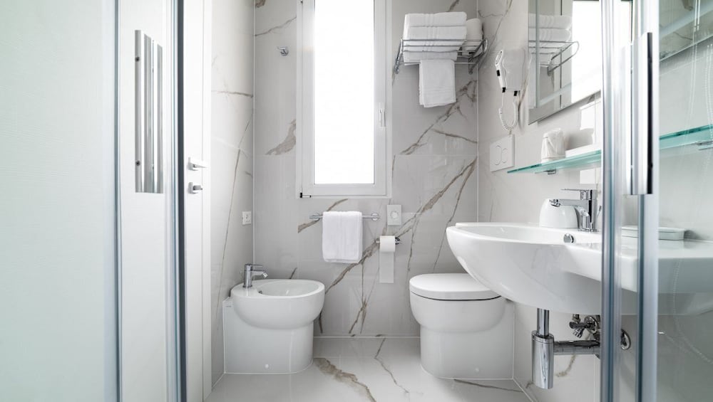 Фото Hotel Colombo