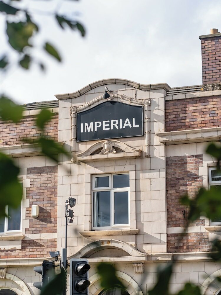 Фото Imperial Salford Hotel