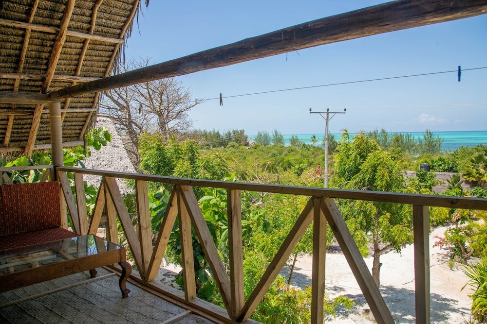 Фото Mbuyuni Beach Village