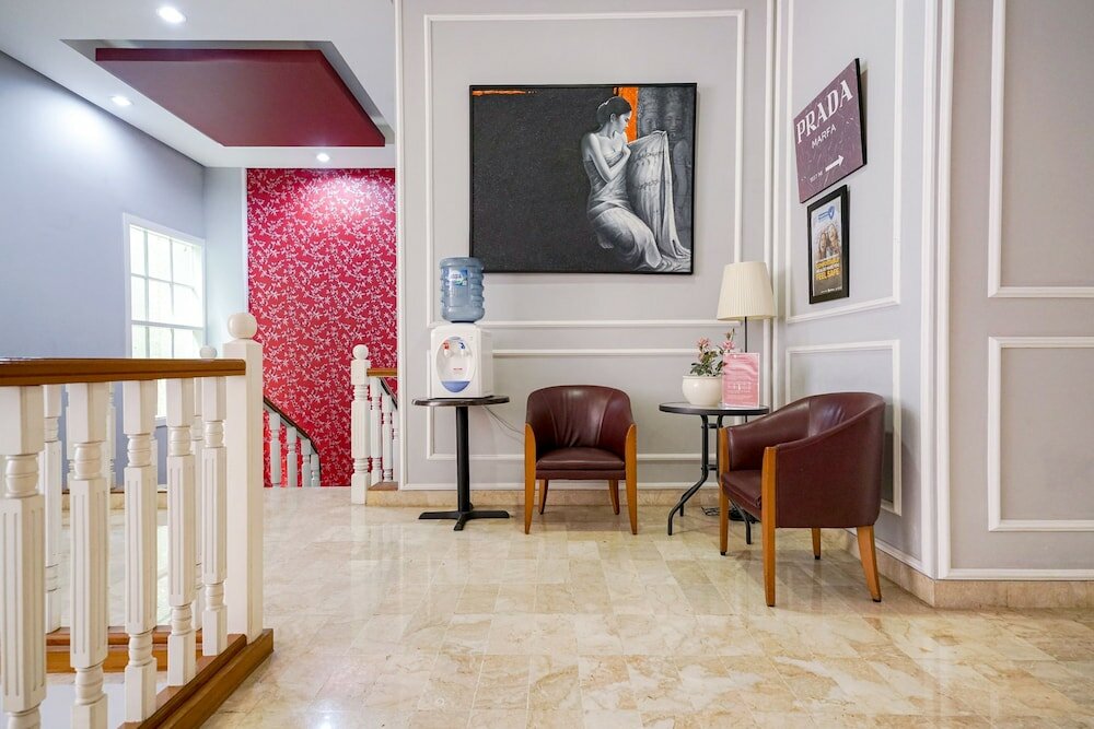 Фото RedDoorz Premium near Rs Pondok Indah