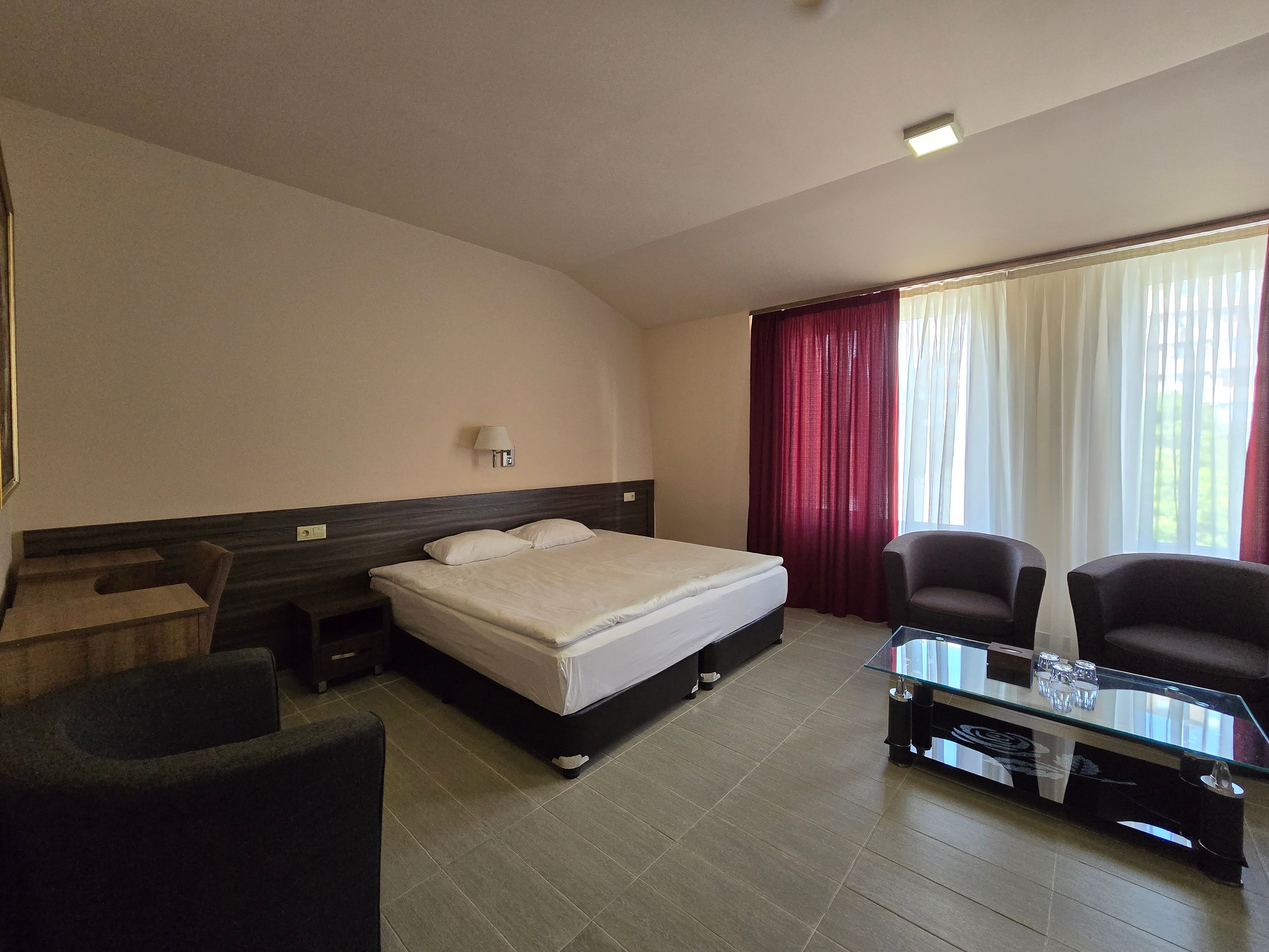 Фото Yerevan Deluxe