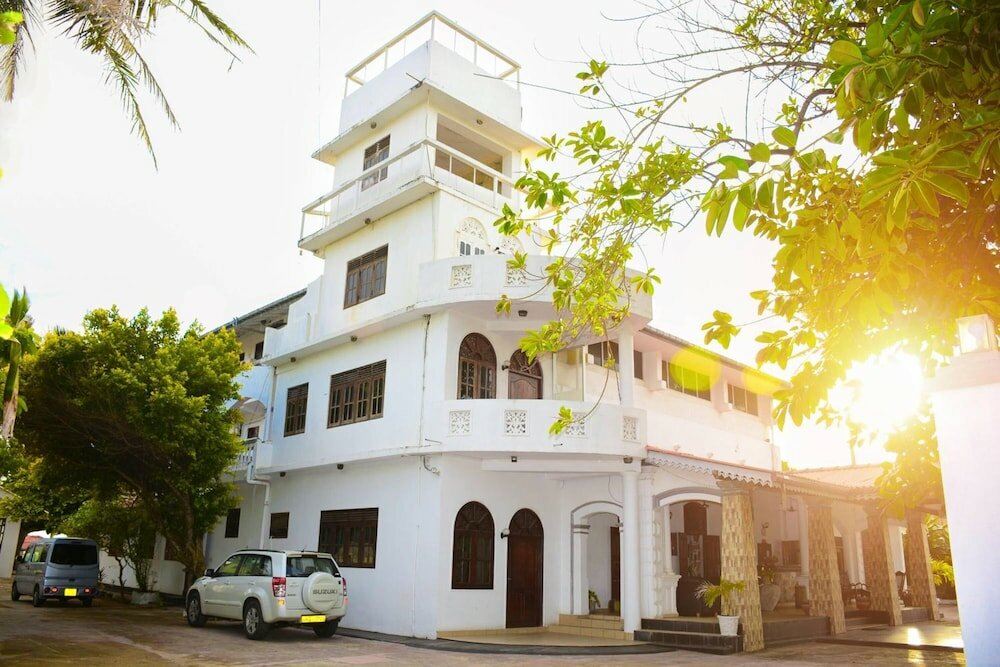 Фото Shanthi beach resort