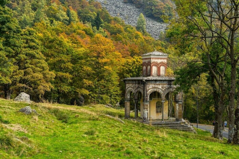 Фото Augustus Hotel