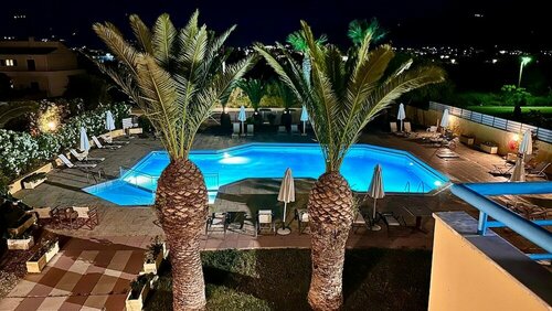 Внешний вид отеля Leonidas Hotel and Studios в Косе, фото 1