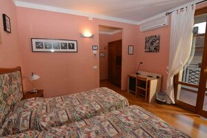Casa al Sole (Tuscany, province of Florence, Viale Vittorio Veneto, 82), hotel