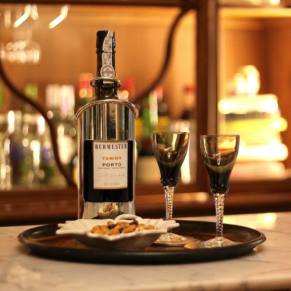 Фото B The Guest Downtown