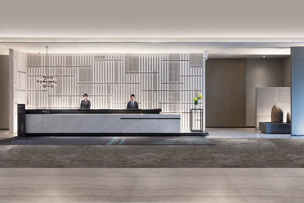 Фото Crowne Plaza Shenzhen World Exhibition and Convention Center by IHG