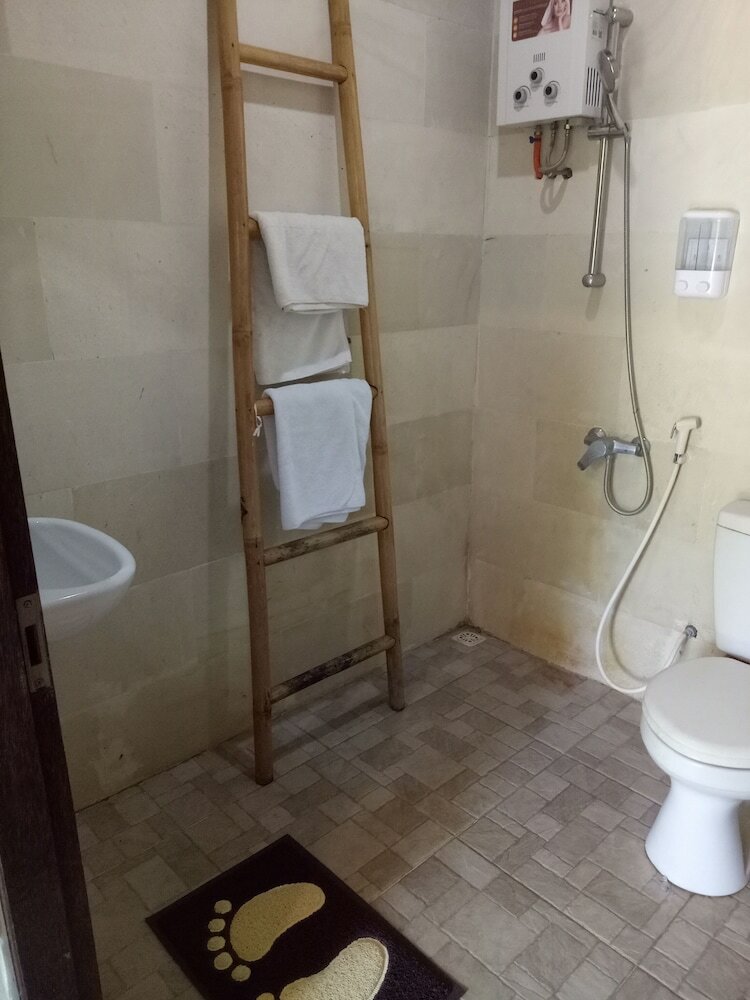 Фото Bamboo bungalow