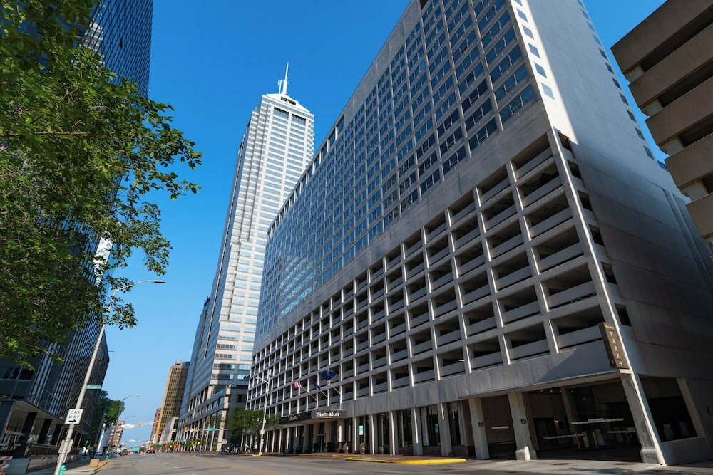 Фото Sheraton Indianapolis City Centre Hotel