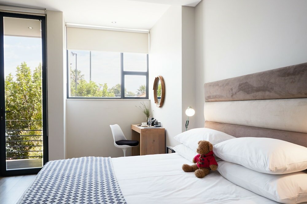 Фото The Lakes Boutique Lodge