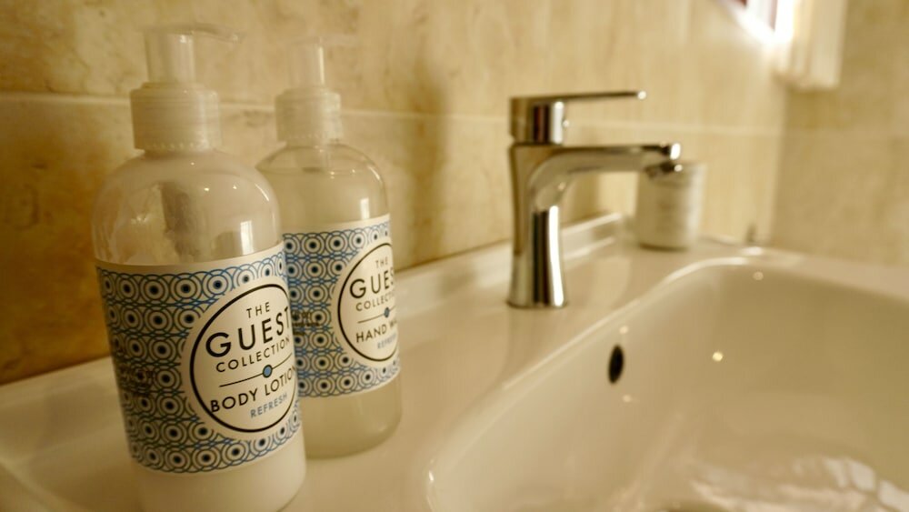 Фото Sundown Manor Guest House