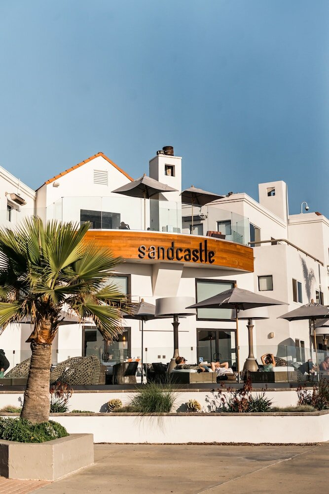 Фото Sandcastle Hotel on the Beach