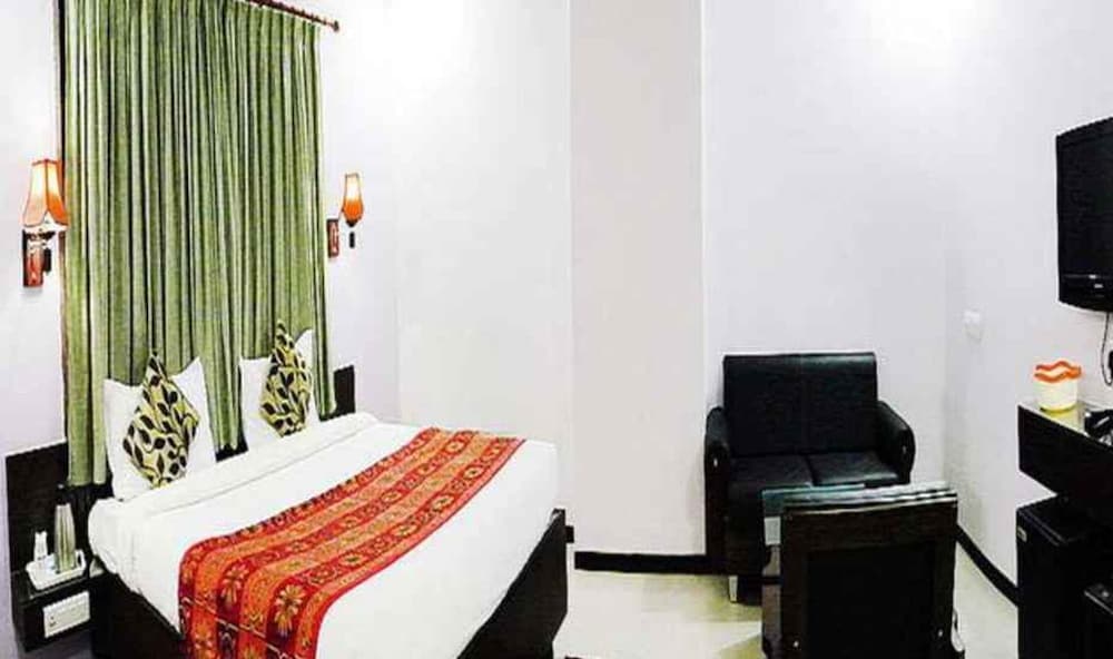 Фото Hotel Simran Heritage