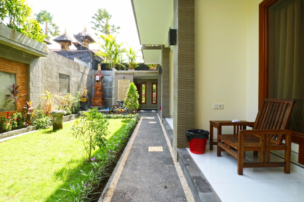 Фото Gempita House