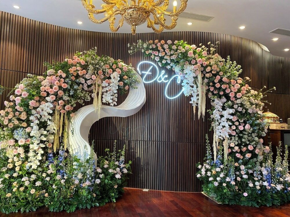 Фото Dong Duong Hotel