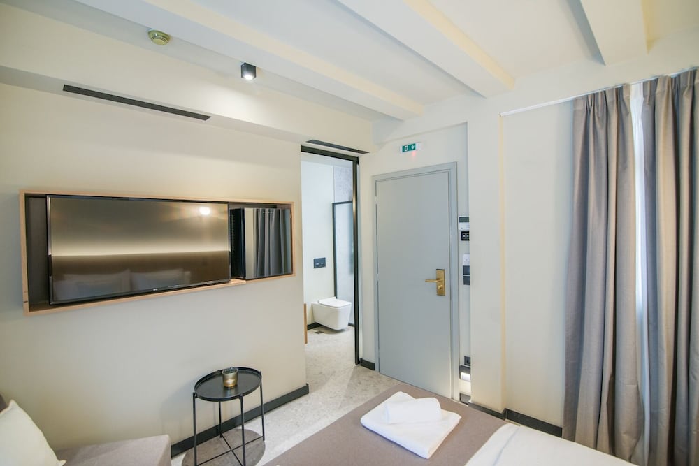 Фото Metis Urbane Living Spaces