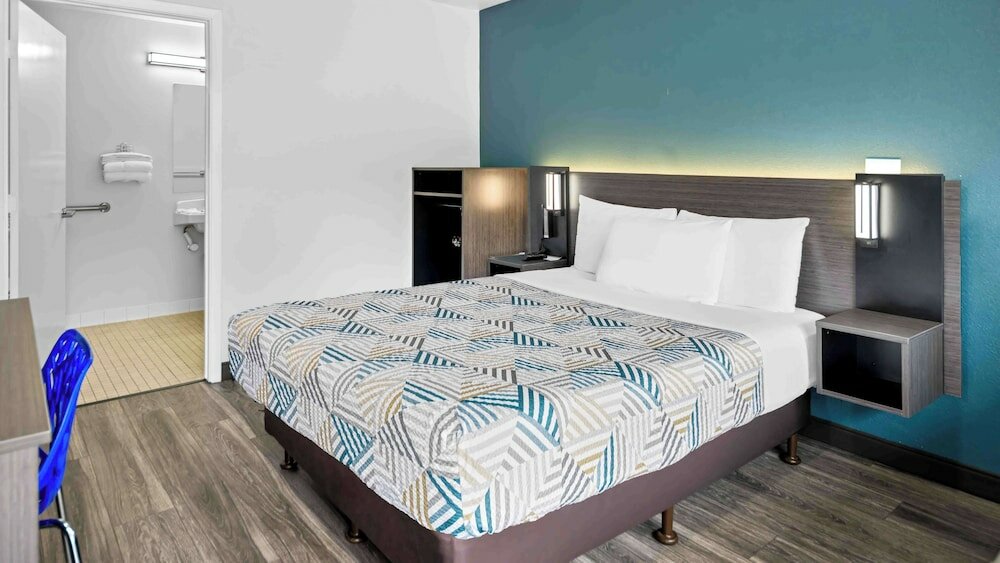 Фото Motel 6 Monterey, Ca