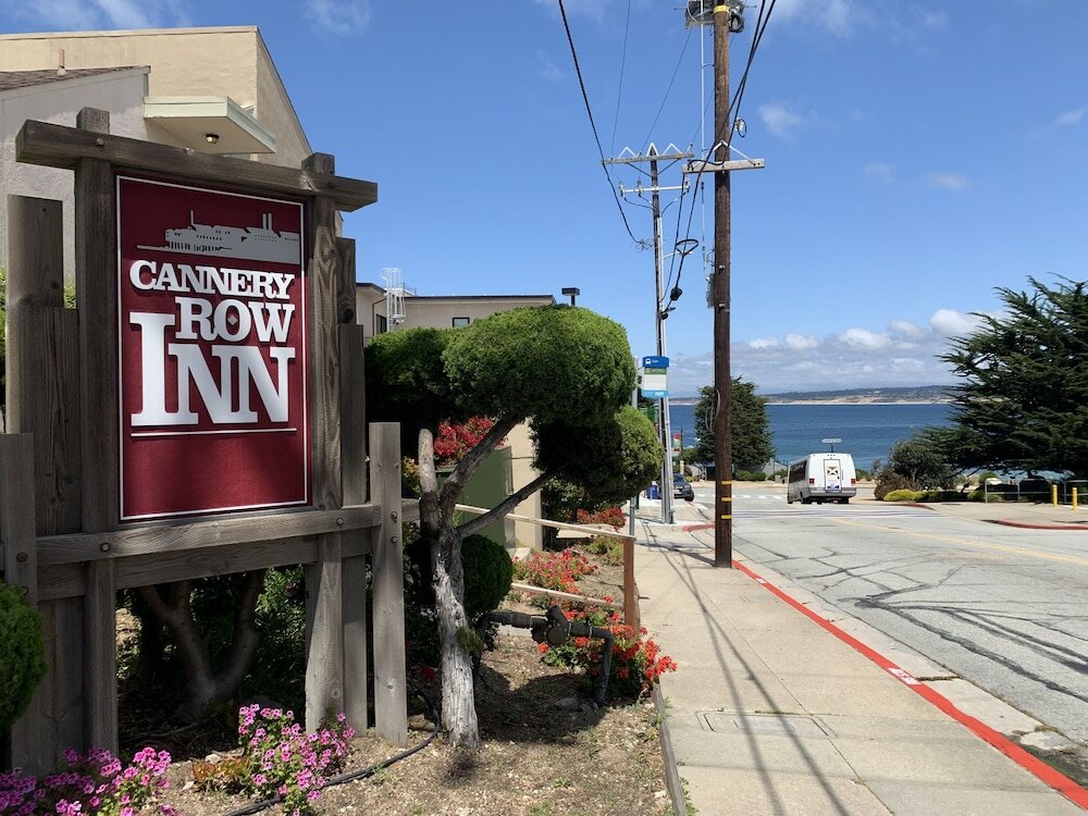 Фото Cannery Row Inn