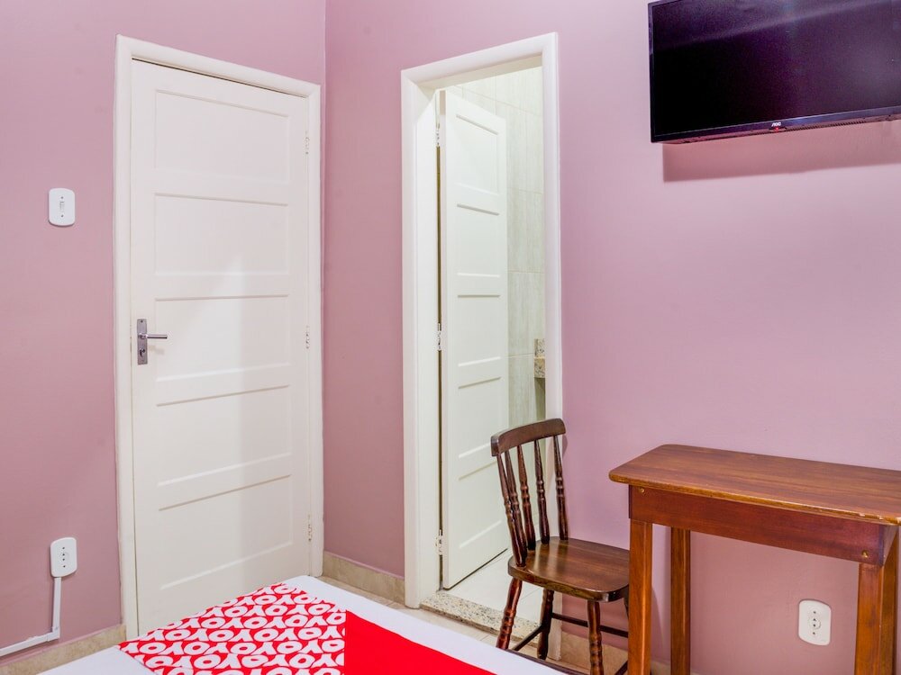 Фото Oyo Hotel Lindoia, Petropolis