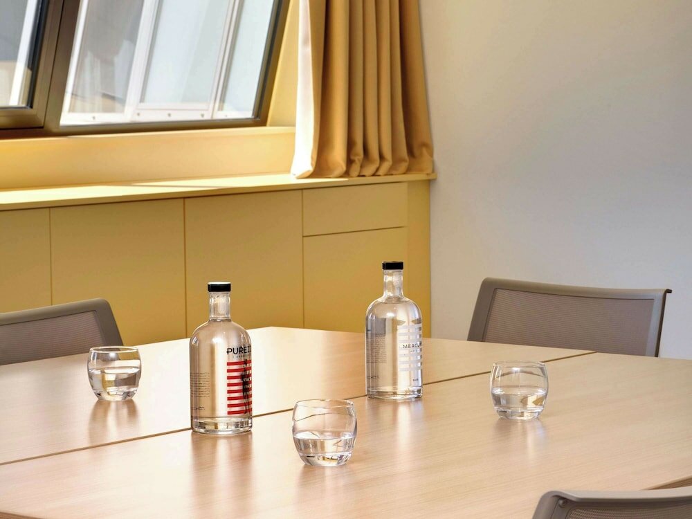 Фото Mercure Montpellier Centre Comédie Hotel